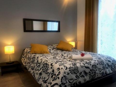 Chez Driss Apartment Crevin ภายนอก รูปภาพ