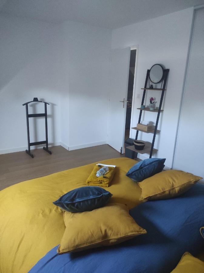 Chez Driss Apartment Crevin ภายนอก รูปภาพ