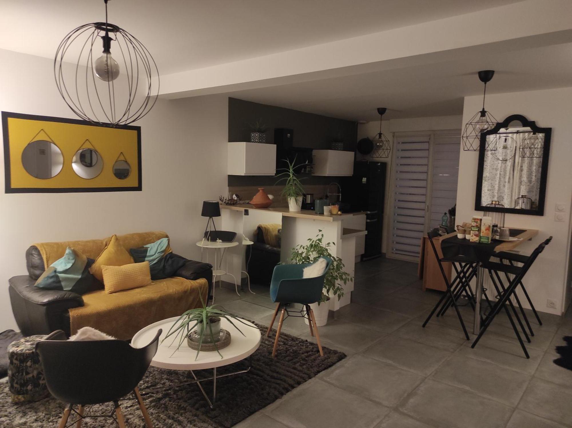 Chez Driss Apartment Crevin ภายนอก รูปภาพ