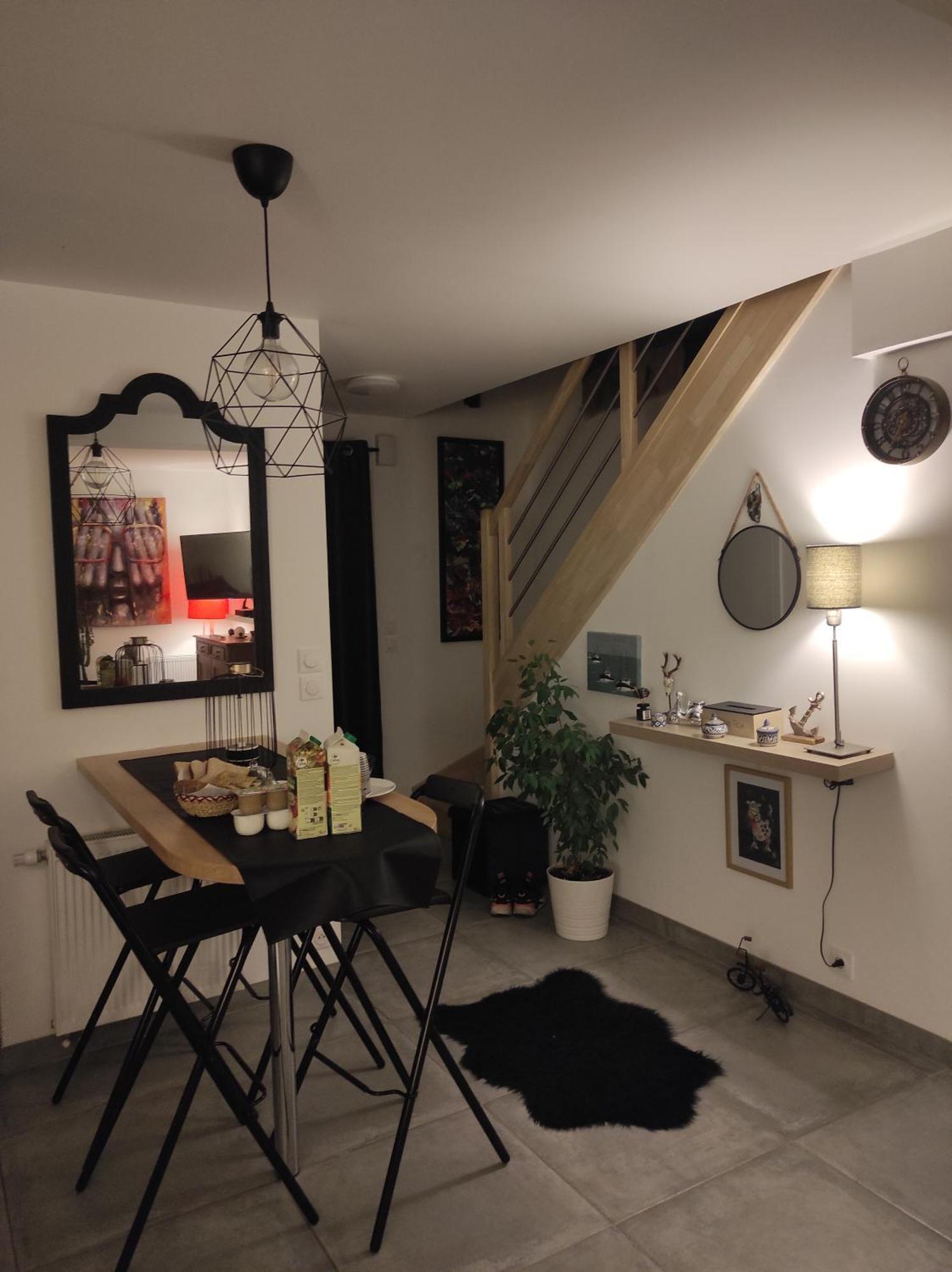 Chez Driss Apartment Crevin ภายนอก รูปภาพ